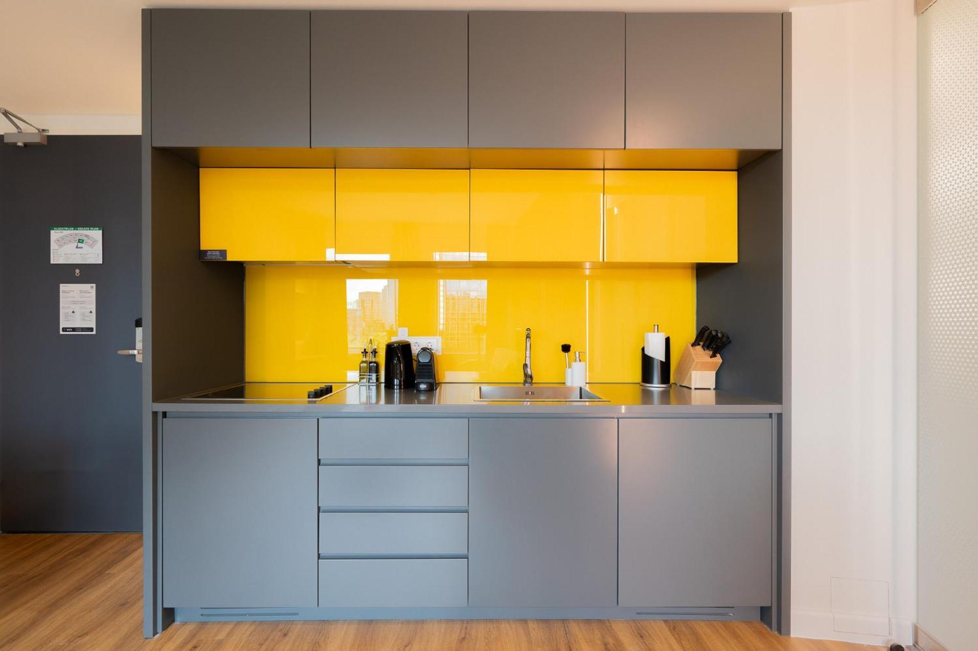 Limehome Amsterdam Gatwickstraat 部屋 写真